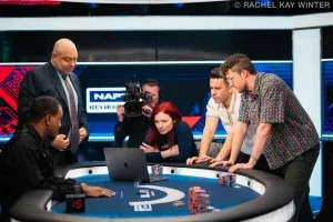The Art and Science of Deal Making at MTT Final Tables: When to Chop and When to Keep Playing