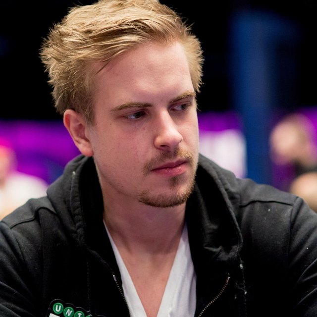 Viktor Blom